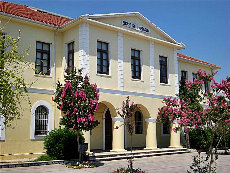 PREVEZA_DIKASTIKO Πρέβεζα: Προφυλακιστέος ο 48χρονος για το αιματηρό επεισόδιο στη Μυρσίνη