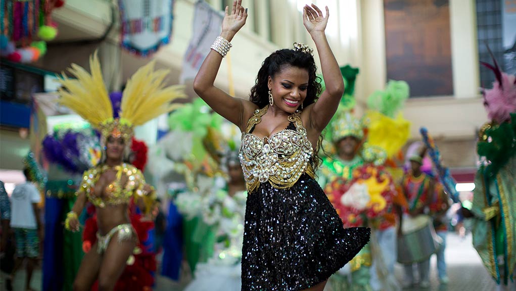 Αναβάλλεται επ’ αόριστον το καρναβάλι του Ρίο