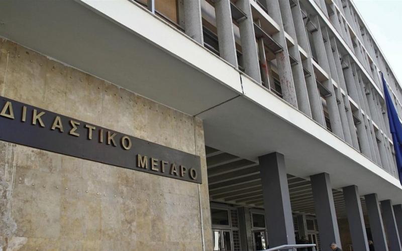 dikastiria-thessaloniki Δικογραφία για ρύπανση σε βάρος εκπροσώπων διυλιστηρίου στη Θεσσαλονίκη