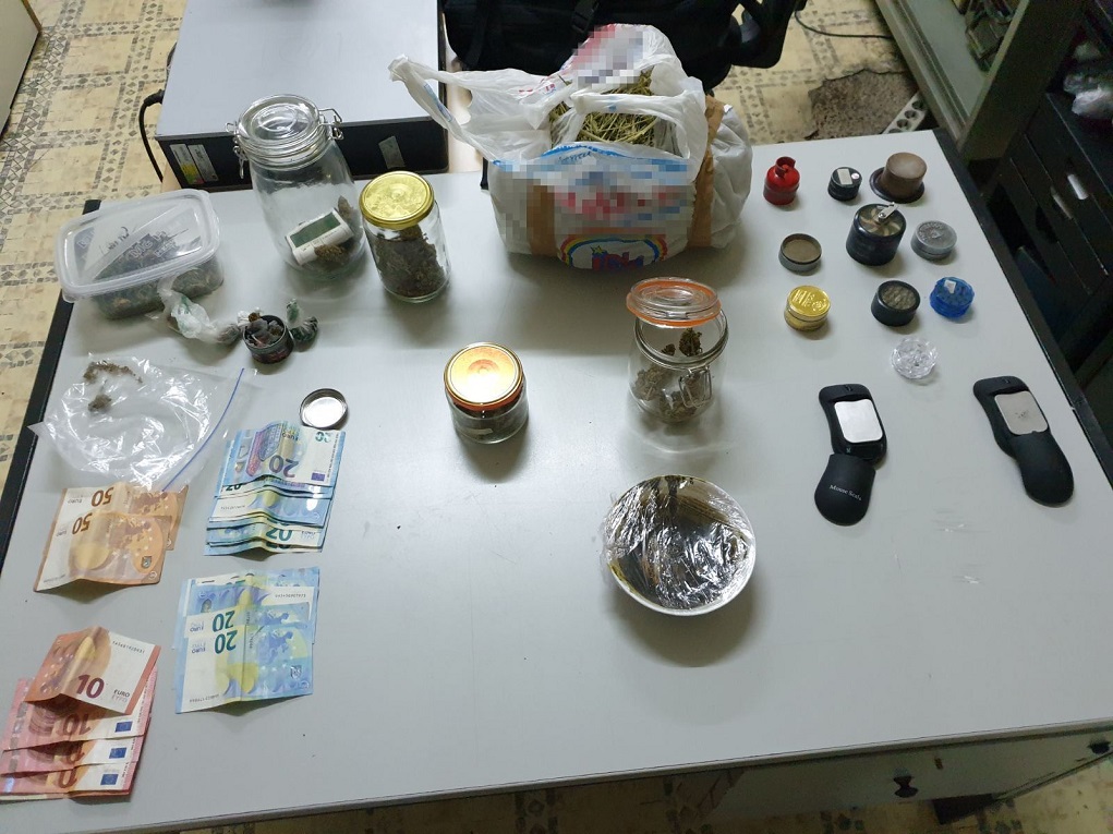 Ιωάννινα: Σύλληψη για ναρκωτικά – οπλοκατοχή