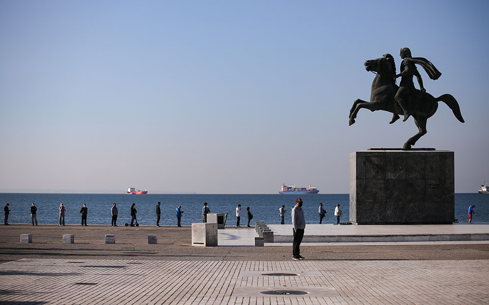 449 νέα κρούσματα στη Θεσσαλονίκη