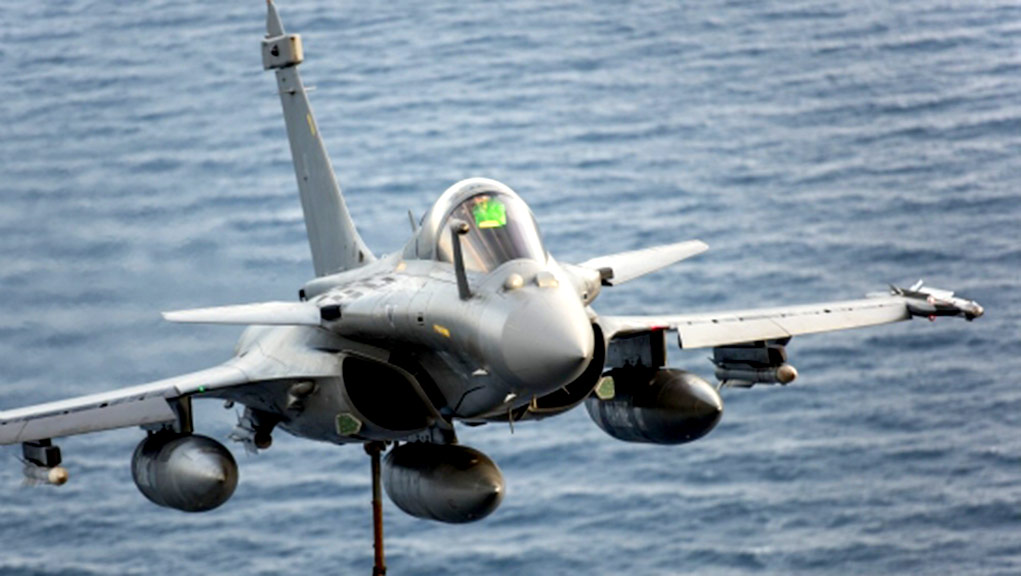Θωρακίζεται η Πολεμική Αεροπορία με τα γαλλικά Rafale (video)