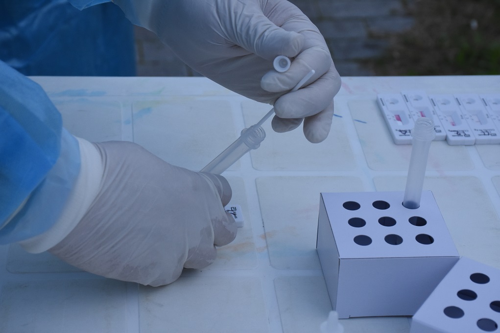 Καστοριά: Στους 2.000 οι εμβολιασμοί – Συνεχίζονται τα δωρεάν rapid tests