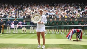 Wimbledon: Θρίαμβος της Μπάρτι στον τελικό