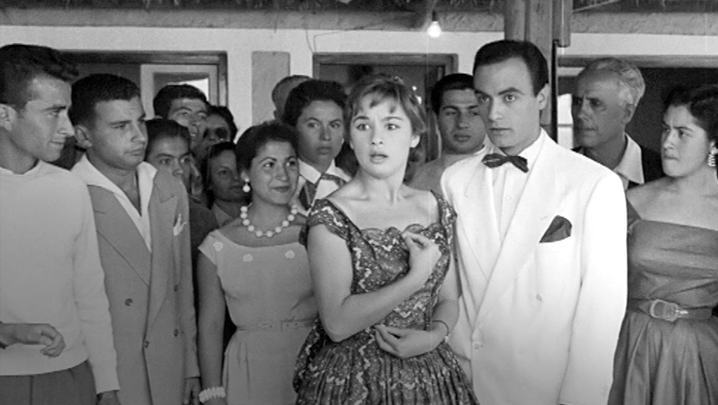 Διακοπές στην Αίγινα – Ελληνική Ταινία