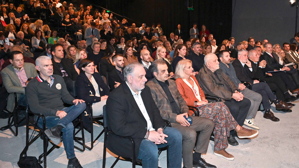 Παρουσίαση ραδιοφώνων της ΕΡΤ