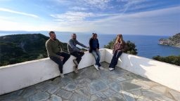 Ό,τι Αξίζει