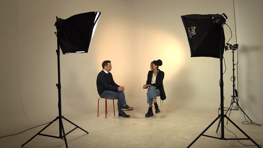 Συν Γυναιξί